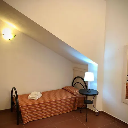 Appartement Azalea By Interhome
